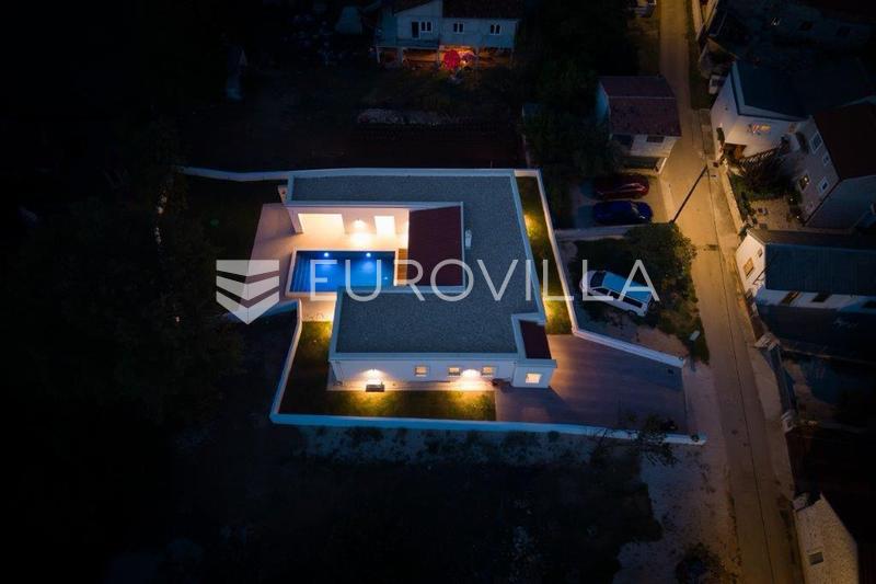 Zadar, Ninski stanovi, modern huis met zwembad op een rustige locatie - 92