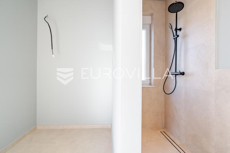 Zadar, Ninski stanovi, modern huis met zwembad op een rustige locatie - 52