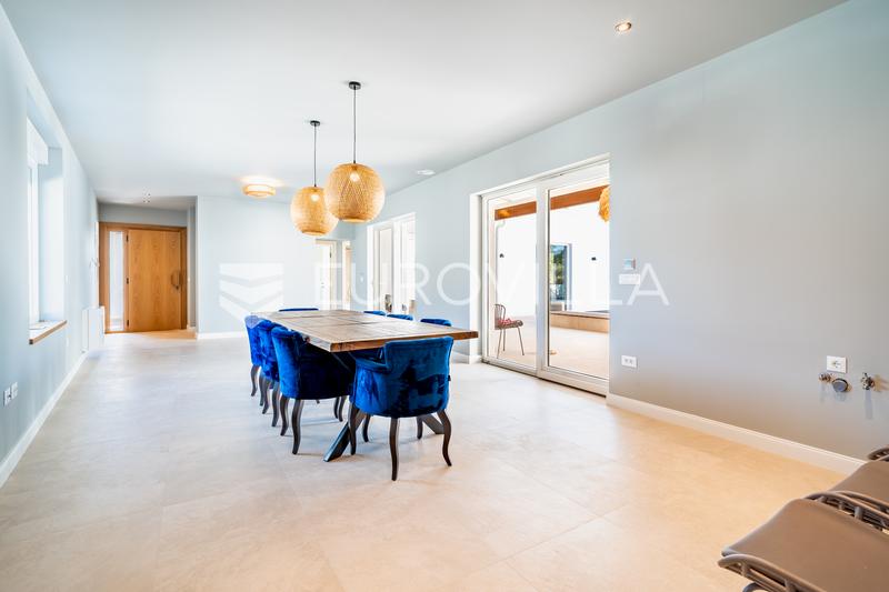 Zadar, Ninski stanovi, modern huis met zwembad op een rustige locatie - 34