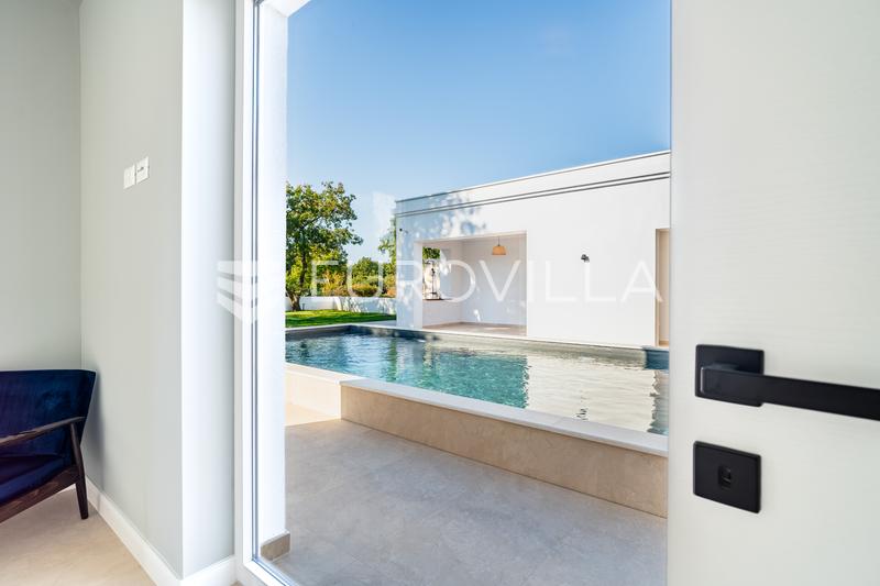 Zadar, Ninski stanovi, modern huis met zwembad op een rustige locatie - 26