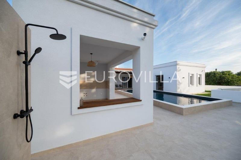 Zadar, Ninski stanovi, modern huis met zwembad op een rustige locatie - 96