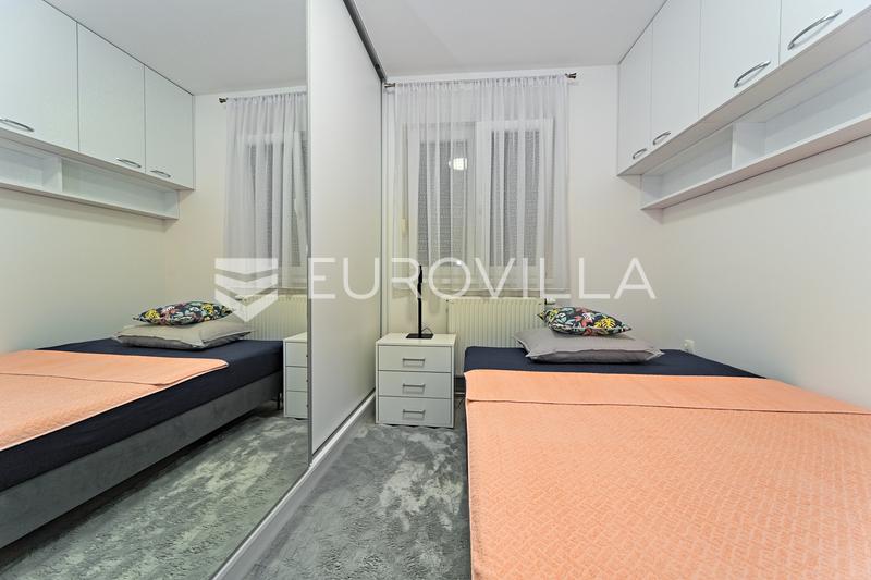 Osijek, Sentrum - Møblert og fullstendig renovert 37 m² leilighet til salgs - 5