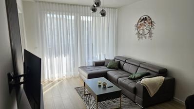Zagreb, Remitenec, luxurious one-room apartment with garage parking space, 55 m²