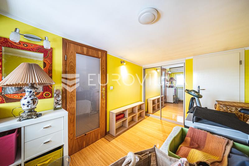 Záhřeb, Borovje, funkční čtyřpokojový byt 130 m² parkování - 17