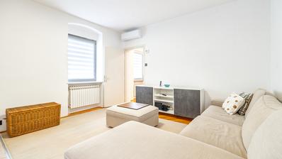 Zagreb, centar, prekrasan dvosoban stan 65 m²