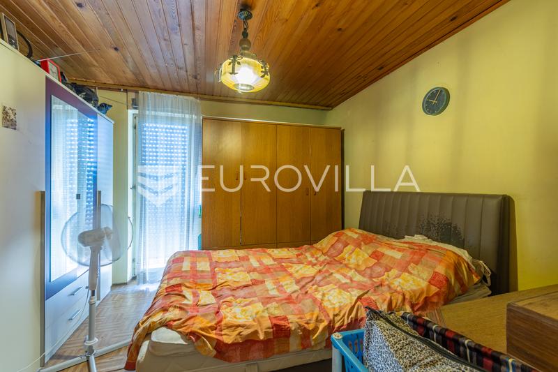 Strigova, Robadje - Maison avec une entreprise d'accueil établie - 6