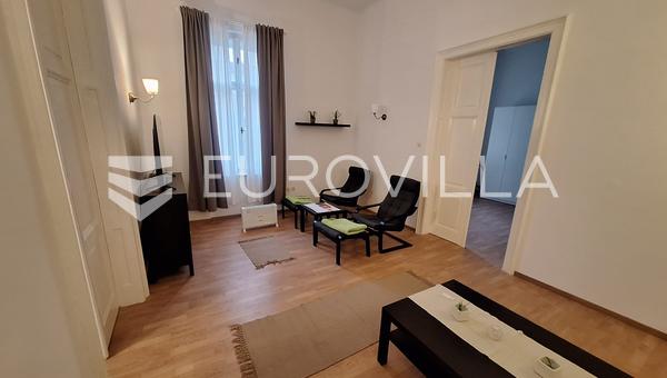 Karlovac, Centar, stan 80 m², novouređen na odličnoj lokaciji