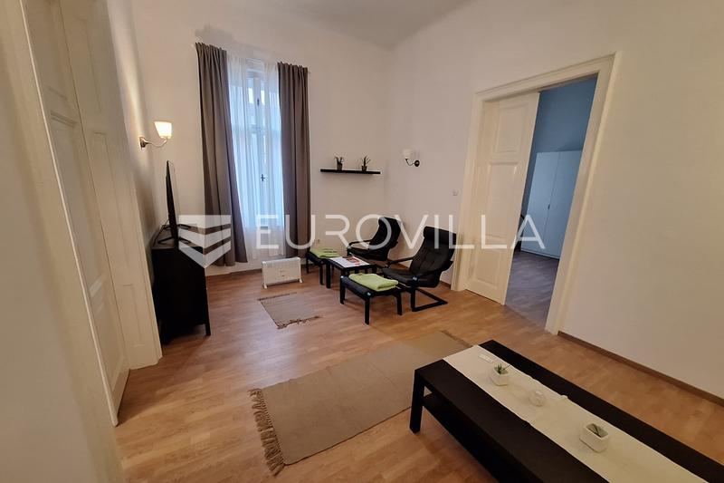 Karlovac, Centar, stan 80 m², novouređen na odličnoj lokaciji - 1