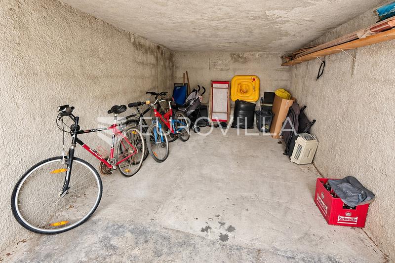 Pula, Veruda, dvoupokojový byt v 1. patře 50,33 m² s garáží - rarita na trhu - 12