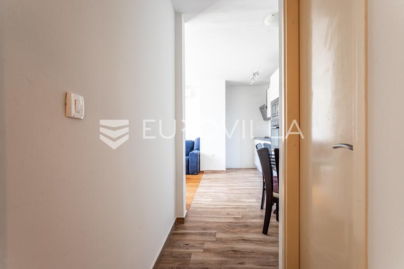 Exklusives Angebot, Split, Pujanke, Einzimmerwohnung mit offenem Stadtblick - 13