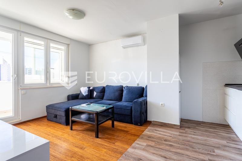 Exklusives Angebot, Split, Pujanke, Einzimmerwohnung mit offenem Stadtblick - 3