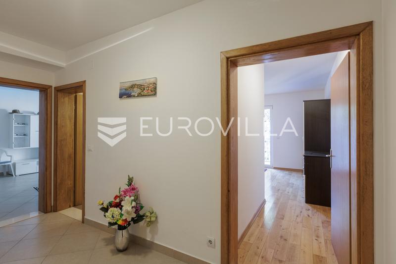 Apartmán s výhledem na moře v Cavtatu, 200m od pláže - 11