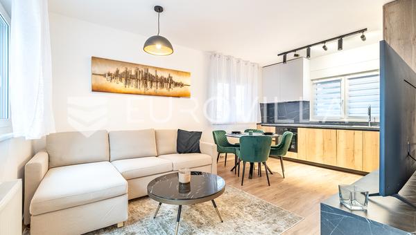 Zagreb, Vukomerec, to-værelses lejlighed i nybyggeri, 53 m², PARKERING
