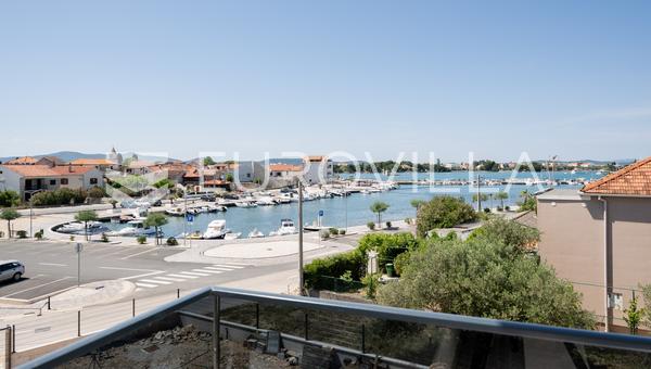 Zadar, Sukosan, deniz manzaralı lüks çatı katı