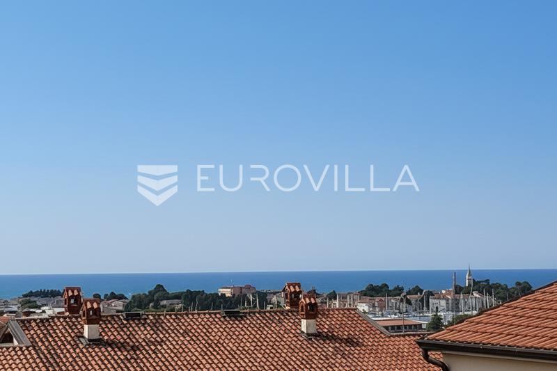 Istria, Novigrad, Atraktívny mezonetový apartmán s výhľadom na more a spoločným bazénom - 13