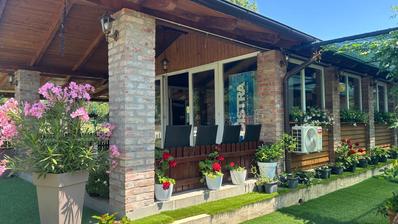 Slavonski Brod, Vranovci - Atraente Espaço para Eventos com Áreas Internas e Externas