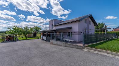 Novi Marof, Kljuc casa familiar pronta a habitar