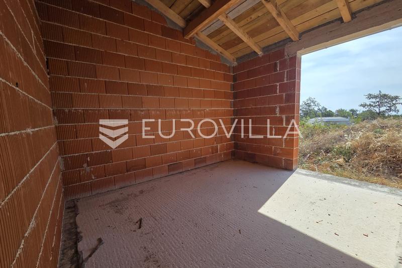 Istria, Peruški, casa sin terminar con piscina y vistas panorámicas al mar - 12