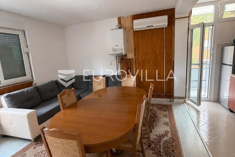 Vinkovci, funkcionalan i odmah useljiv stan 64 m² - 6