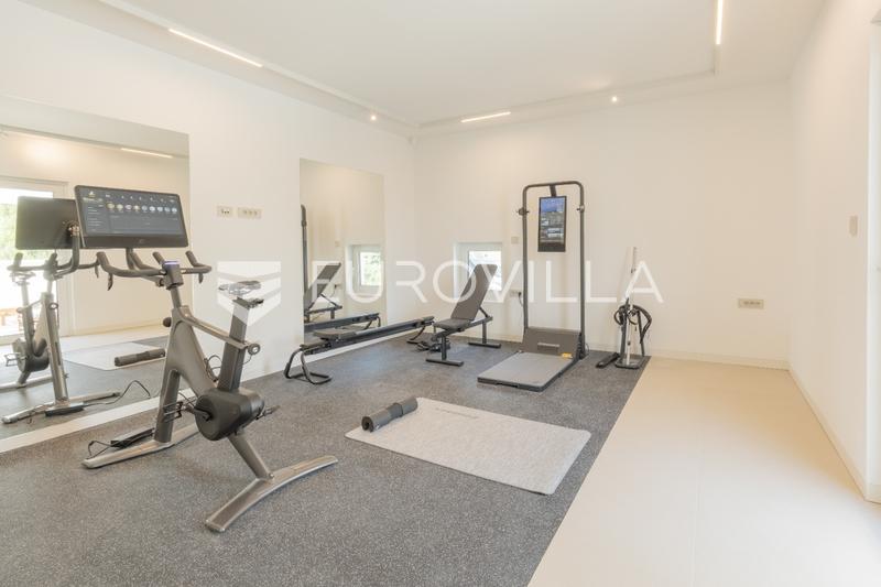 Podstrana, luksushuvila omalla wellness- ja kuntoilualueella ja merinäköalalla - 27