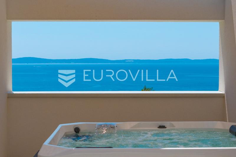 Podstrana, luksuzna vila s privatnom wellness i fitness zonom te pogledom na more - 26