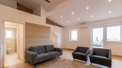 Šalata, Srebrnjak beautiful two bedroom apartment with a net usable area of 90 m²