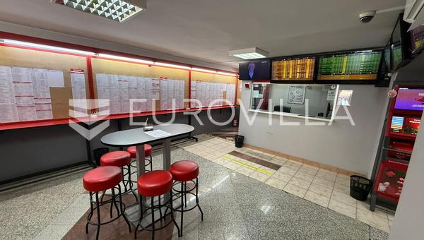 Karlovac, Merkez, 60 m² iş yeri, işlek lokasyon