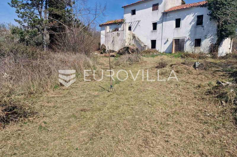 Istrië, Oprtalj - Authentiek Istrisch stenen huis met uitgebreid bouwland - 4
