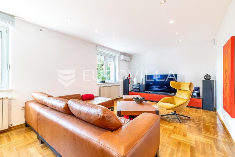 Zagreb, Trešnjevka, smukt hus på 190 m² - 2