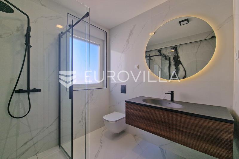 Istra, Fažana, Premium dvoetažni penthouse stan, Pogled more, Novogradnja 2026. - 17