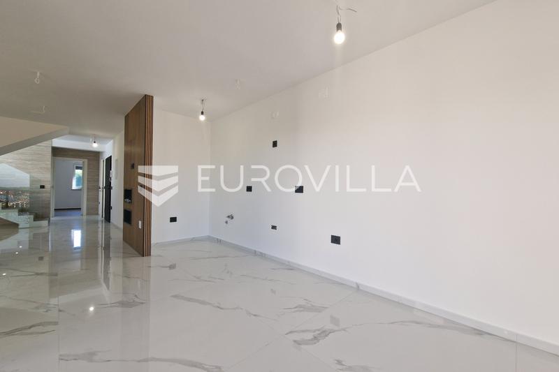 Istra, Fažana, Premium dvoetažni penthouse stan, Pogled more, Novogradnja 2026. - 10