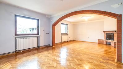 Zagreb, Gajnice, Bišćanov put, kuća 348 m² na parceli 2265 m²