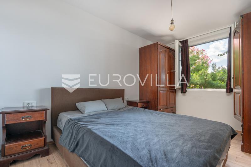 Dubrovnik, Boninovo - Spacious Four-Bedroom Apartment in a Prime Location Near Pile - 9