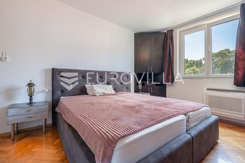 Dubrovnik, Boninovo - Spacious Four-Bedroom Apartment in a Prime Location Near Pile - 8