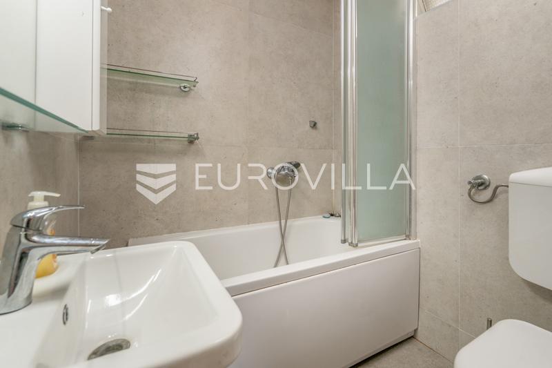 Dubrovnik, Boninovo - Spacious Four-Bedroom Apartment in a Prime Location Near Pile - 15