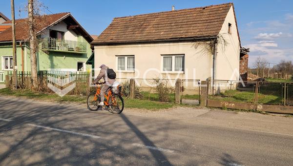 Varaždin, Jalkovec - hus til renovering eller nybyggeri, regelmæssigt formet grund