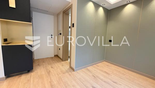 Crikvenica, EXKLUZÍV ÚJ ÉPÍTÉSŰ PROJEKT, 29 m²-es egyszobás lakás (A28), tengerközeli, wellness