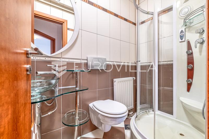 Zagreb, Vrhovec, Vidovcica - trerumslägenhet 110 m², terrass, parkering, förråd, pool - 7