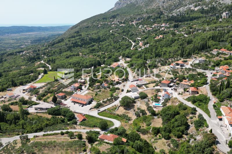Konavle, Dubravka, Dům se Stavebním Pozemkem a Potenciálem Rozšíření - 1