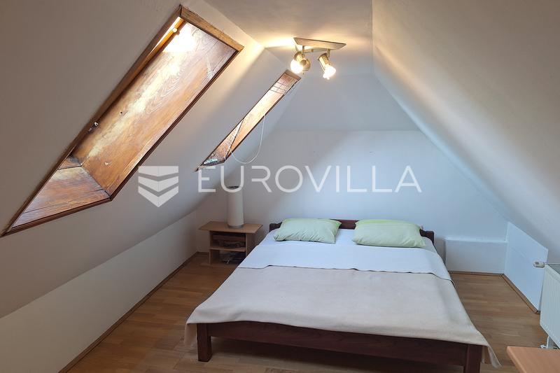 Zagreb, Ravnice, komforan četverosoban dvoetažan stan, 92 m² - 8