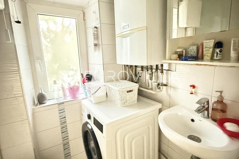 Zagreb, Ravnice, komforan četverosoban dvoetažan stan, 92 m² - 7