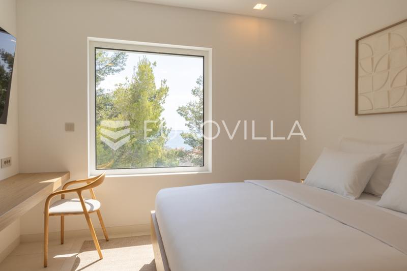 Podstrana, luxe villa met panoramisch uitzicht op zee - 15