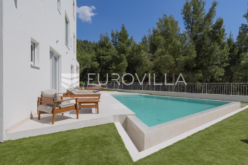 Podstrana, luxe villa met panoramisch uitzicht op zee - 32