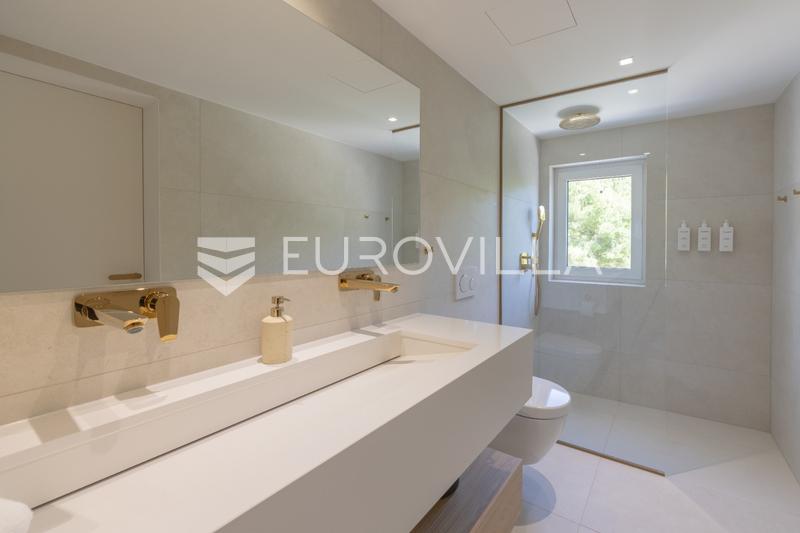 Podstrana, luxe villa met panoramisch uitzicht op zee - 19