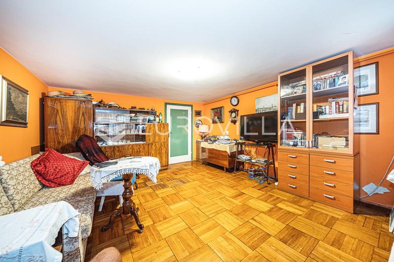 Zagreb, Trešnjevka, kuća u nizu s vrtom i iznimnim potencijalom, vrhunska lokacija - 9
