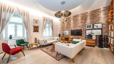 Záhřeb, Dolní Město Donji Grad, Deželićeva ulice – elegantní třípokojový byt