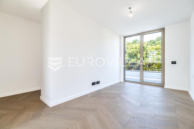 Zagreb, Medvedgradska, luksuriøs penthouse med tre soveværelser og pool 324 m² - 3