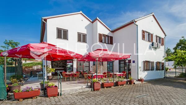 Rovinj, okolica, ekskluzivna kuća s restoranom, stanom i sobama