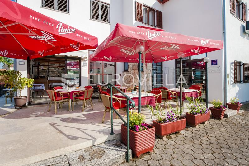 Rovinj, okolica, ekskluzivna kuća s restoranom, stanom i sobama - 2