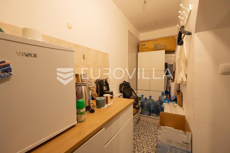 Zadar, Poluotok, komerční prostor v prvotřídní lokalitě - 11